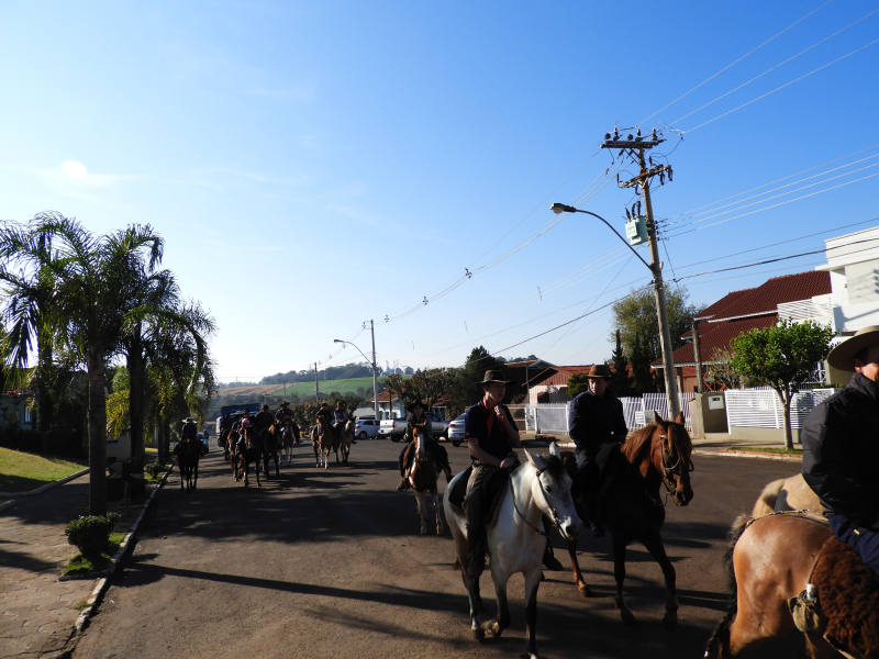 2° TRILHA DA INTEGRAÇÃO JESUÍTICA-GUARANI E 9° CAVALGADA NHEÇUANA-GUARANI