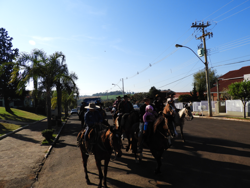 2° TRILHA DA INTEGRAÇÃO JESUÍTICA-GUARANI E 9° CAVALGADA NHEÇUANA-GUARANI