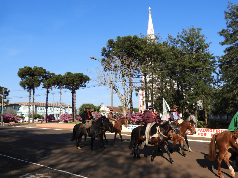 2° TRILHA DA INTEGRAÇÃO JESUÍTICA-GUARANI E 9° CAVALGADA NHEÇUANA-GUARANI