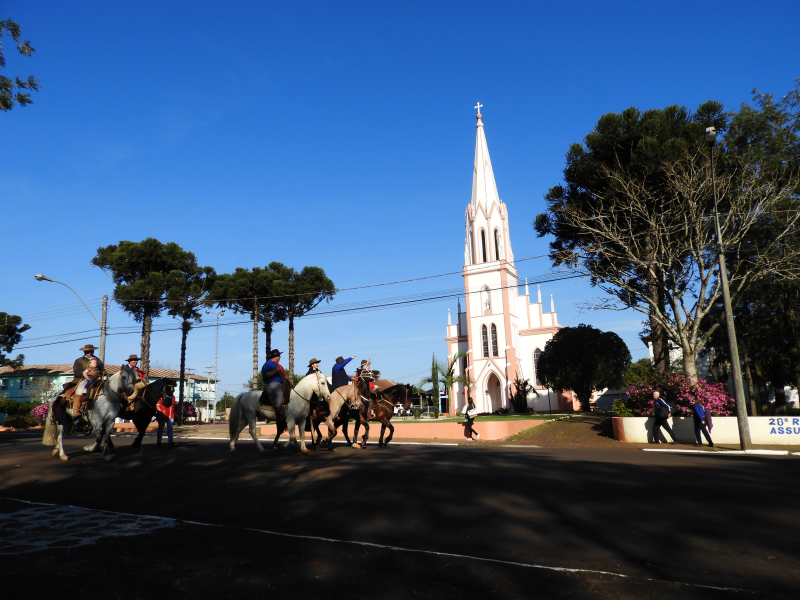 2° TRILHA DA INTEGRAÇÃO JESUÍTICA-GUARANI E 9° CAVALGADA NHEÇUANA-GUARANI