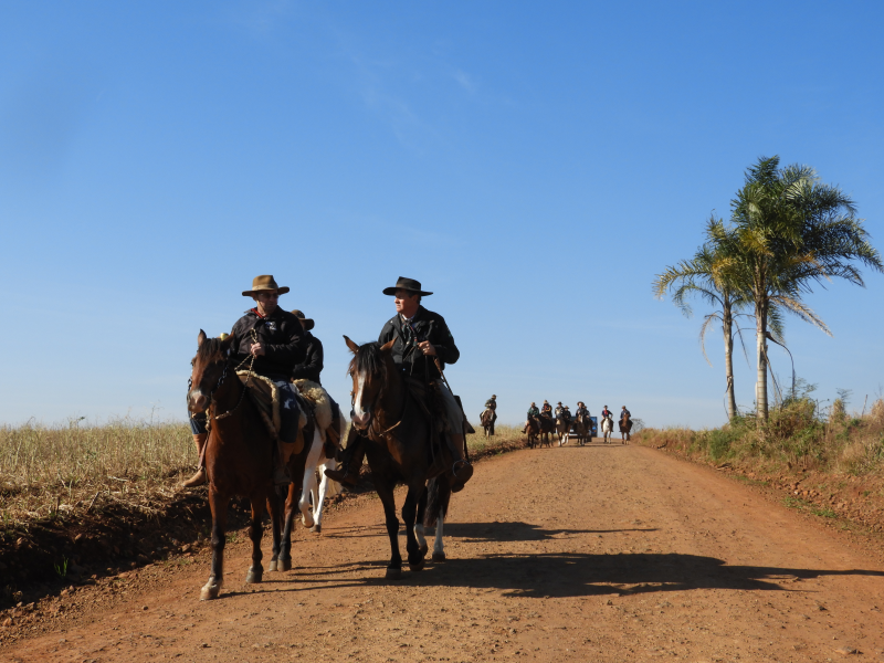 2° TRILHA DA INTEGRAÇÃO JESUÍTICA-GUARANI E 9° CAVALGADA NHEÇUANA-GUARANI