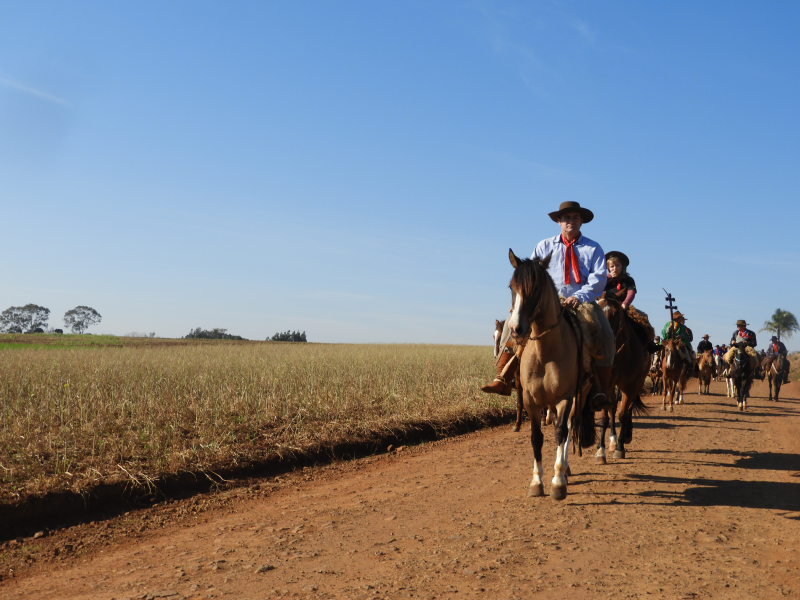  2° TRILHA DA INTEGRAÇÃO JESUÍTICA-GUARANI E 9° CAVALGADA NHEÇUANA-GUARANI