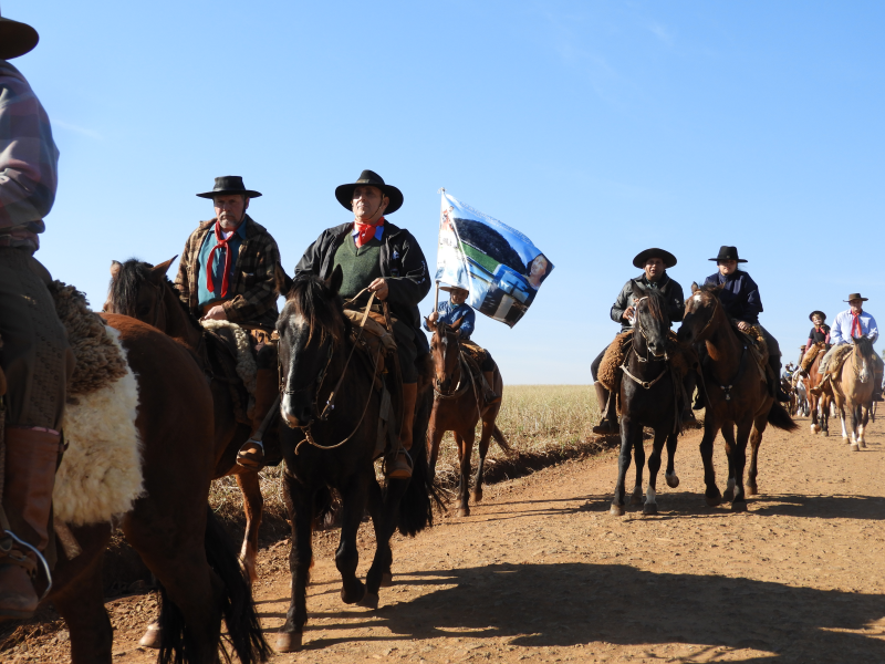  2° TRILHA DA INTEGRAÇÃO JESUÍTICA-GUARANI E 9° CAVALGADA NHEÇUANA-GUARANI