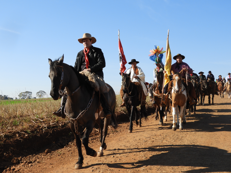  2° TRILHA DA INTEGRAÇÃO JESUÍTICA-GUARANI E 9° CAVALGADA NHEÇUANA-GUARANI