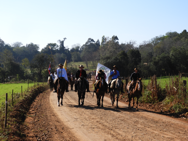  2° TRILHA DA INTEGRAÇÃO JESUÍTICA-GUARANI E 9° CAVALGADA NHEÇUANA-GUARANI