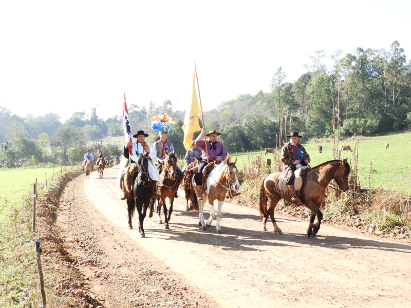  2° TRILHA DA INTEGRAÇÃO JESUÍTICA-GUARANI E 9° CAVALGADA NHEÇUANA-GUARANI
