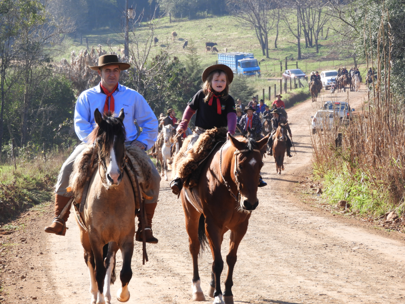  2° TRILHA DA INTEGRAÇÃO JESUÍTICA-GUARANI E 9° CAVALGADA NHEÇUANA-GUARANI