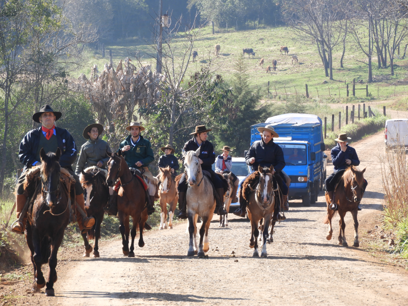  2° TRILHA DA INTEGRAÇÃO JESUÍTICA-GUARANI E 9° CAVALGADA NHEÇUANA-GUARANI