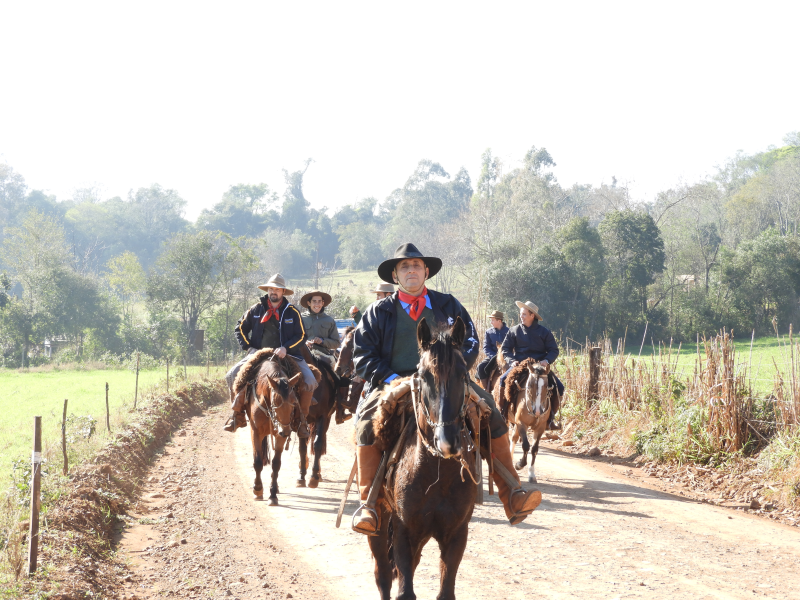  2° TRILHA DA INTEGRAÇÃO JESUÍTICA-GUARANI E 9° CAVALGADA NHEÇUANA-GUARANI