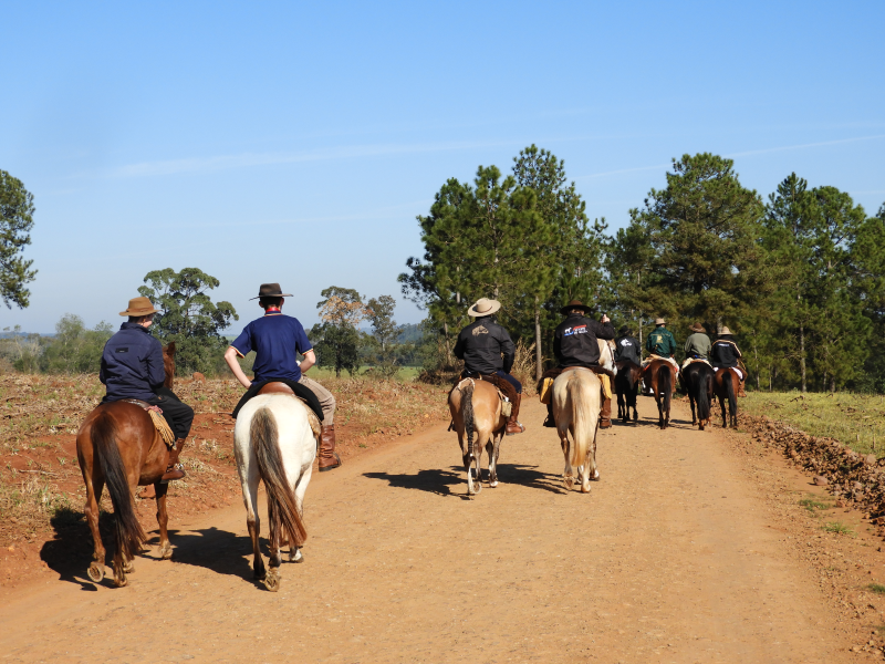  2° TRILHA DA INTEGRAÇÃO JESUÍTICA-GUARANI E 9° CAVALGADA NHEÇUANA-GUARANI