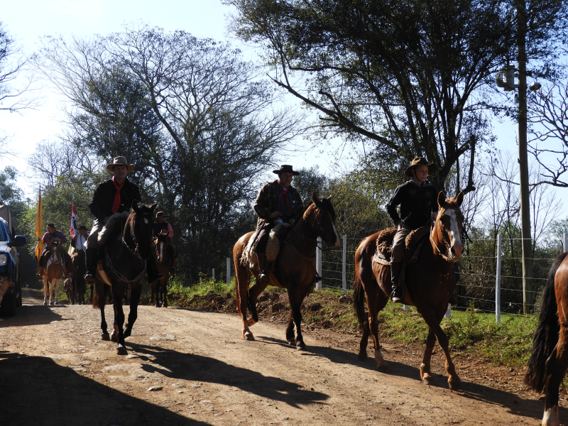  2° TRILHA DA INTEGRAÇÃO JESUÍTICA-GUARANI E 9° CAVALGADA NHEÇUANA-GUARANI