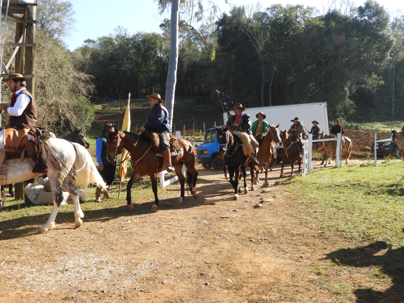  2° TRILHA DA INTEGRAÇÃO JESUÍTICA-GUARANI E 9° CAVALGADA NHEÇUANA-GUARANI