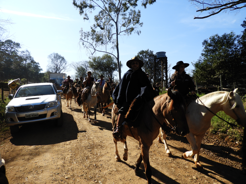 2° TRILHA DA INTEGRAÇÃO JESUÍTICA-GUARANI E 9° CAVALGADA NHEÇUANA-GUARANI