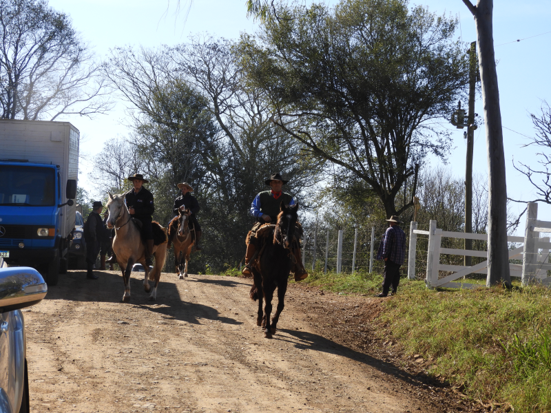 2° TRILHA DA INTEGRAÇÃO JESUÍTICA-GUARANI E 9° CAVALGADA NHEÇUANA-GUARANI