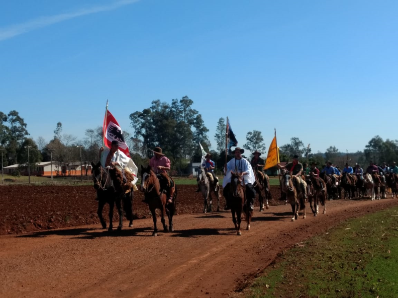 2° TRILHA DA INTEGRAÇÃO JESUÍTICA-GUARANI E 9° CAVALGADA NHEÇUANA-GUARANI