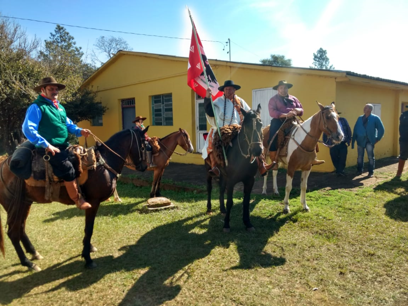 2° TRILHA DA INTEGRAÇÃO JESUÍTICA-GUARANI E 9° CAVALGADA NHEÇUANA-GUARANI