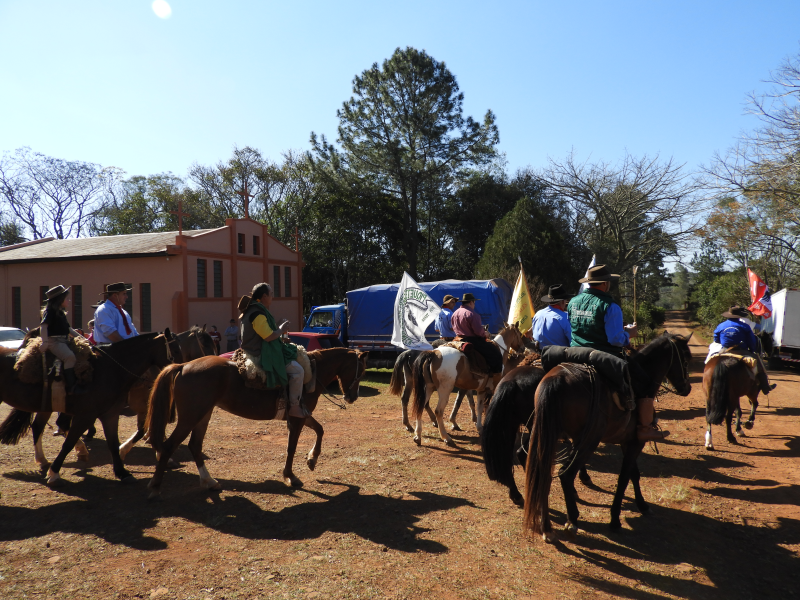 2° TRILHA DA INTEGRAÇÃO JESUÍTICA-GUARANI E 9° CAVALGADA NHEÇUANA-GUARANI