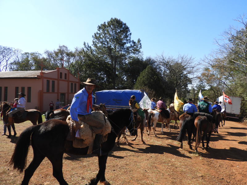 2° TRILHA DA INTEGRAÇÃO JESUÍTICA-GUARANI E 9° CAVALGADA NHEÇUANA-GUARANI