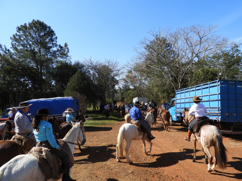 2° TRILHA DA INTEGRAÇÃO JESUÍTICA-GUARANI E 9° CAVALGADA NHEÇUANA-GUARANI