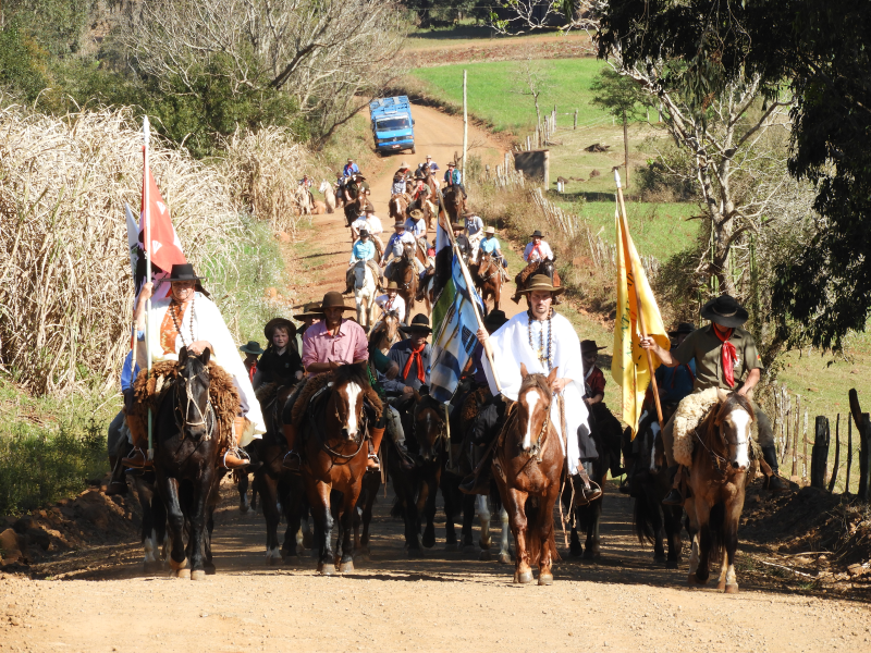 2° TRILHA DA INTEGRAÇÃO JESUÍTICA-GUARANI E 9° CAVALGADA NHEÇUANA-GUARANI