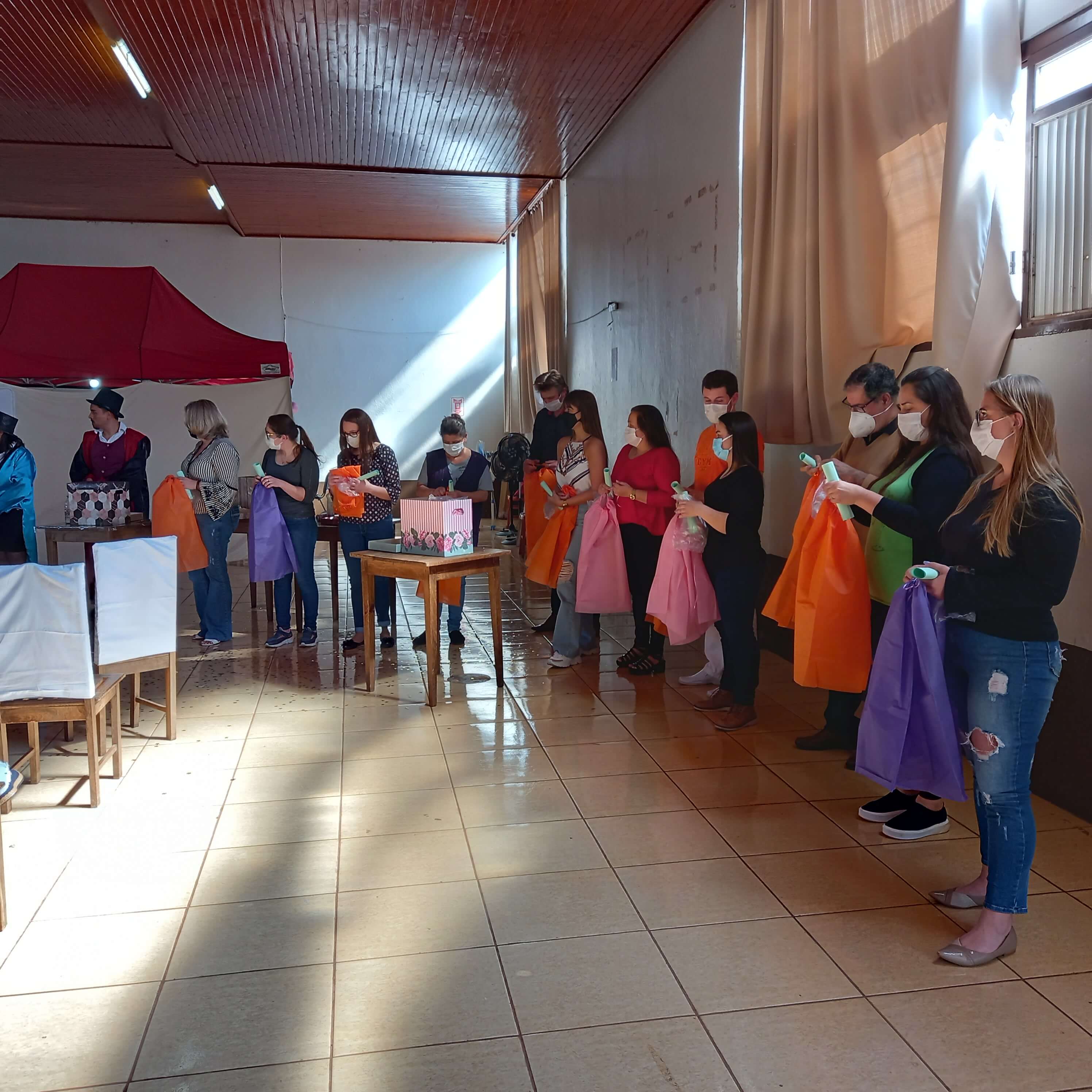 SETEMBRO AMARELO: CUIDANDO DE QUEM CUIDA