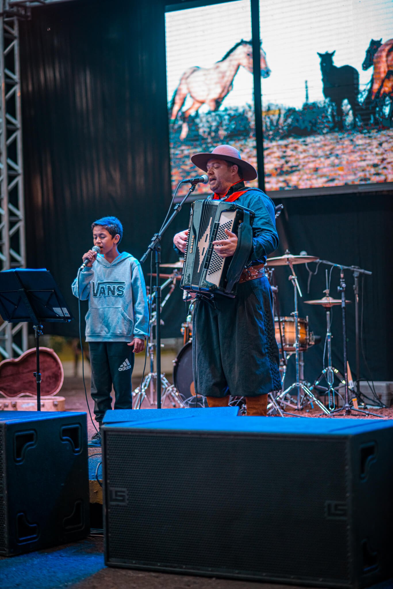 ANIVERSÁRIO DE MUNICÍPIO