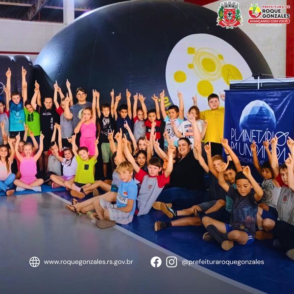 <p>ADMINISTRA&Ccedil;&Atilde;O MUNICIPAL DE ROQUE GONZALES PROMOVE EXPERI&Ecirc;NCIA EDUCATIVA COM PLANET&Aacute;RIO M&Oacute;VEL DA UNIPAMPA</p>