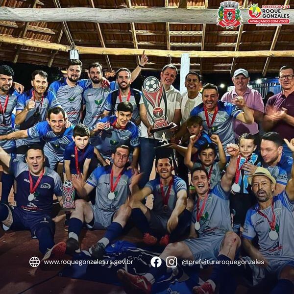 <p>GRANDE FINAL DO CAMPEONATO MUNICIPAL DE FUTEBOL 7 DE 2024 EM ROQUE GONZALES CONSAGRA SEUS CAMPE&Otilde;ES</p>
