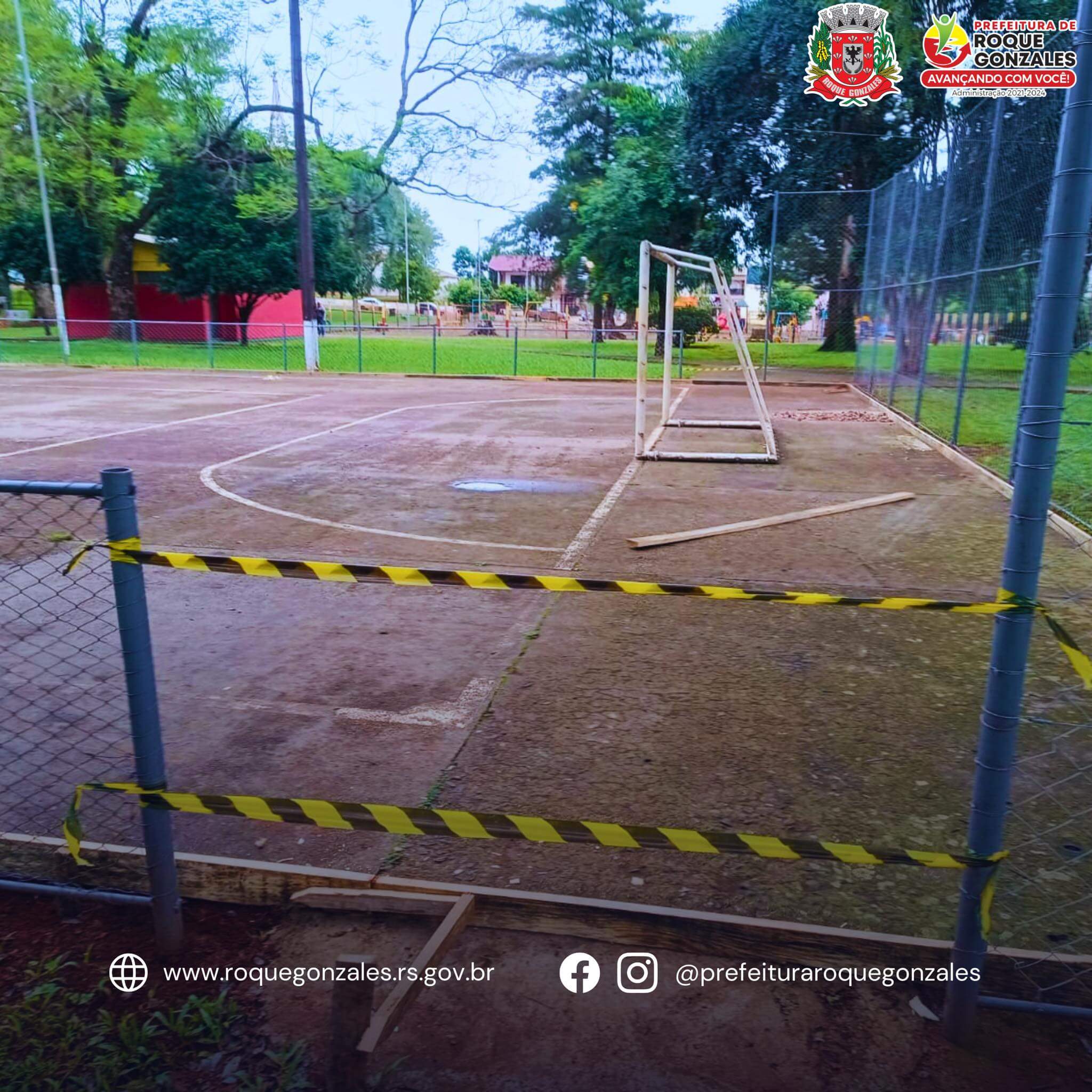 <p>QUADRA DE ESPORTES DA PRA&Ccedil;A PASSA POR INTERDI&Ccedil;&Atilde;O TEMPOR&Aacute;RIA PARA RECEBER MELHORIAS</p>