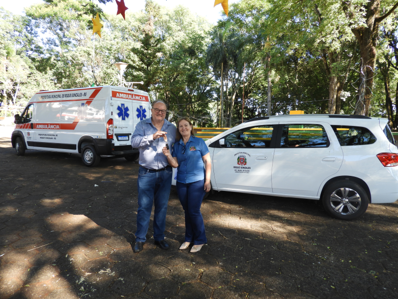 ADMINISTRAÇÃO MUNICIPAL ADQUIRI DOIS VEÍCULOS 0 KM