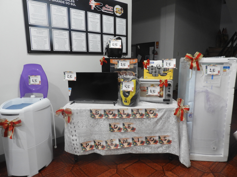 GANHADORES DO BOLÃO DE PRÊMIOS DA ACISA E DAS CESTAS NATALINAS