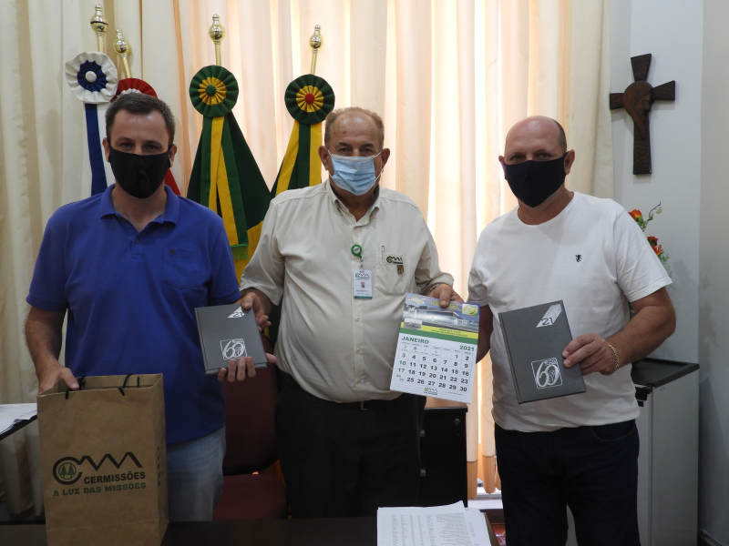 PREFEITO E VICE RECEBEM VISITA DO VICE-PRESIDENTE DA CERMISSÕES