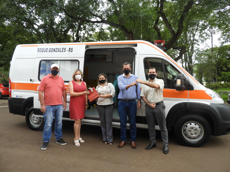 Prefeitura adquire nova ambulância