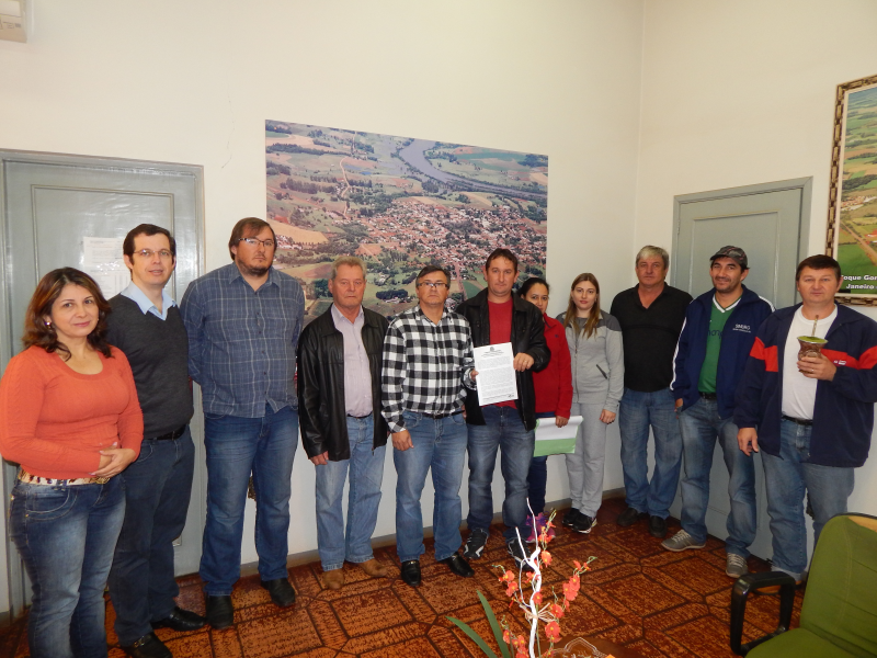 RECOLHIMENTO DO LIXO NO INTERIOR DO MUNICÍPIO.