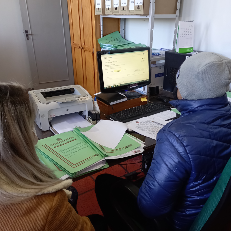 Aquisição de um veículo tipo MICRO-ÔNIBUS