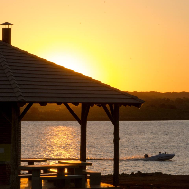 PREFEITO MUNICIPAL ACOMPANHA OBRAS 