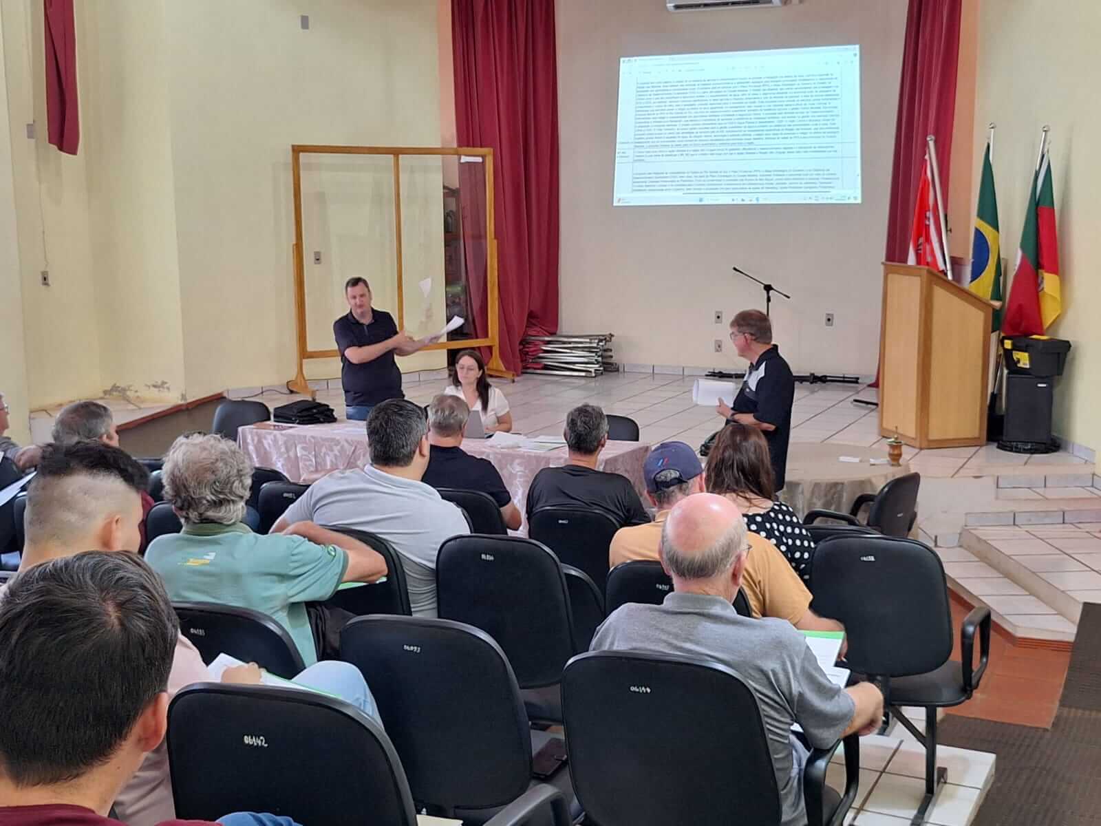 <p>COMUDE DE ROQUE GONZALES REALIZA ASSEMBLEIA MUNICIPAL DA CONSULTA POPULAR</p>