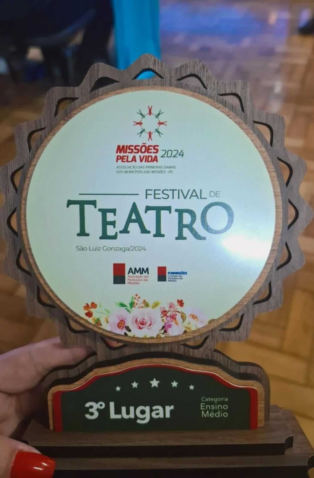 <p>ALUNOS DE ROQUE GONZALES OCUPA O 3&ordm; LUGAR NO FESTIVAL DE TEATRO DO PROJETO MISS&Otilde;ES PELA VIDA</p>