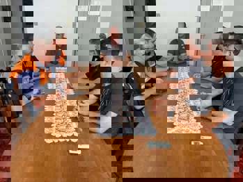 <p>PREFEITO E COORDENADORES MUNICIPAIS DA DEFESA CIVIL RECEBEM REPRESENTANTES DA DEFESA CIVIL REGIONAL DE SANTO &Acirc;NGELO</p>