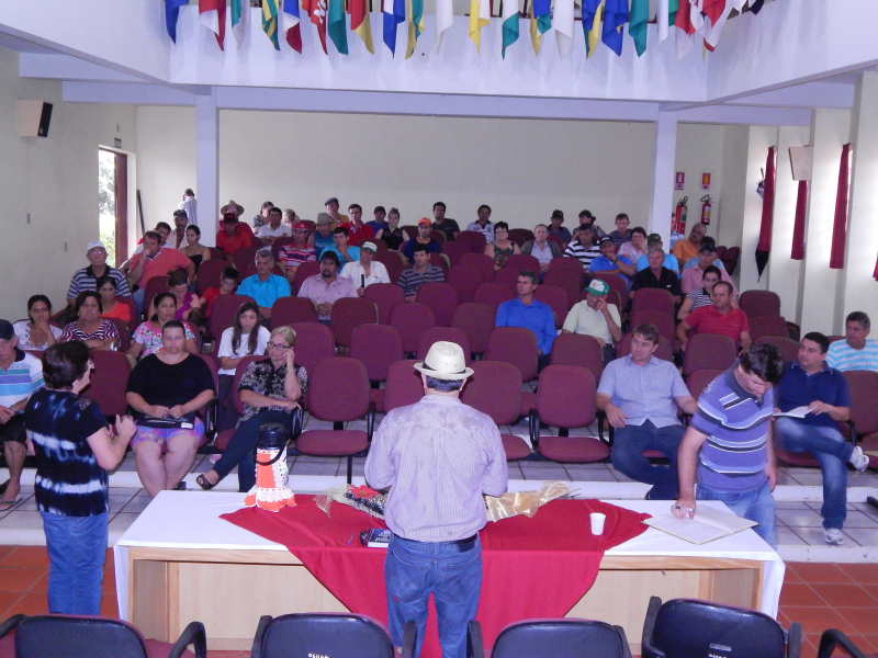 REUNIÃO COM COMUNIDADES RIBEIRINHAS E ATINGIDOS PELOS ALAGAMENTOS DA CIDADE