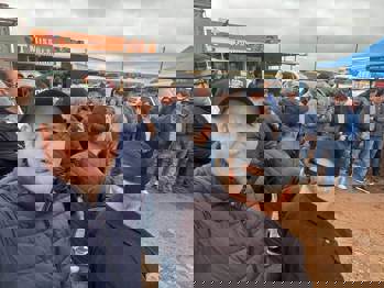 <p>PREFEITO FERNANDO MATTES MACHRY PARTICIPA DE MOVIMENTO POR SECURTIZA&Ccedil;&Atilde;O E FORTALECIMENTO DA AGRICULTURA</p>