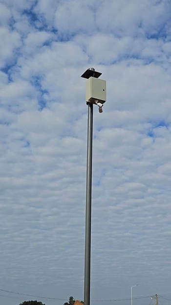 <p>INSTALA&Ccedil;&Atilde;O DE C&Acirc;MERAS REFOR&Ccedil;A SEGURAN&Ccedil;A EM ROQUE GONZALES</p>