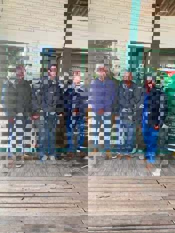 <p>ADMINISTRA&Ccedil;&Atilde;O MUNICIPAL PRESTIGIA INAUGURA&Ccedil;&Atilde;O DE NOVA LOJA DA COOPATRIGO NO DISTRITO DO RINC&Atilde;O VERMELHO</p>