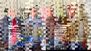 <p>PREFEITO E VICE RECEM CONVITE PARA ANIVERS&Aacute;RIO DE 7 ANOS DO MOTO GRUPO FORA DE ROTA</p>