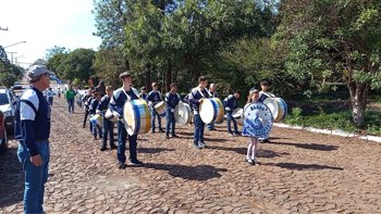 <p>DESFILE C&Iacute;VICO CELEBRA O DIA DA P&Aacute;TRIA NO DISTRITO DE RINC&Atilde;O VERMELHO</p>