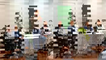 <p>PREFEITO FERNANDO MATTES MACHRY PARTICIPA DE REUNI&Atilde;O SOBRE IMPLANTA&Ccedil;&Atilde;O DO CURSO DE MEDICINA NO CAMPUS DA UFFS EM CERRO LARGO</p>