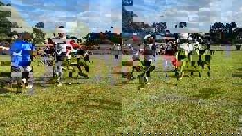 <p>GINCANA ESCOLAR RE&Uacute;NE ALUNOS DAS ESCOLAS MUNICIPAIS DE ROQUE GONZALES</p>