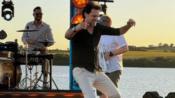 <p>PRAINHA DE ROQUE GONZALES &Eacute; CEN&Aacute;RIO DA GRAVA&Ccedil;&Atilde;O DO NOVO VIDEOCLIPE DA BANDA ROG&Eacute;RIO MAGR&Atilde;O &amp; BANDA</p>