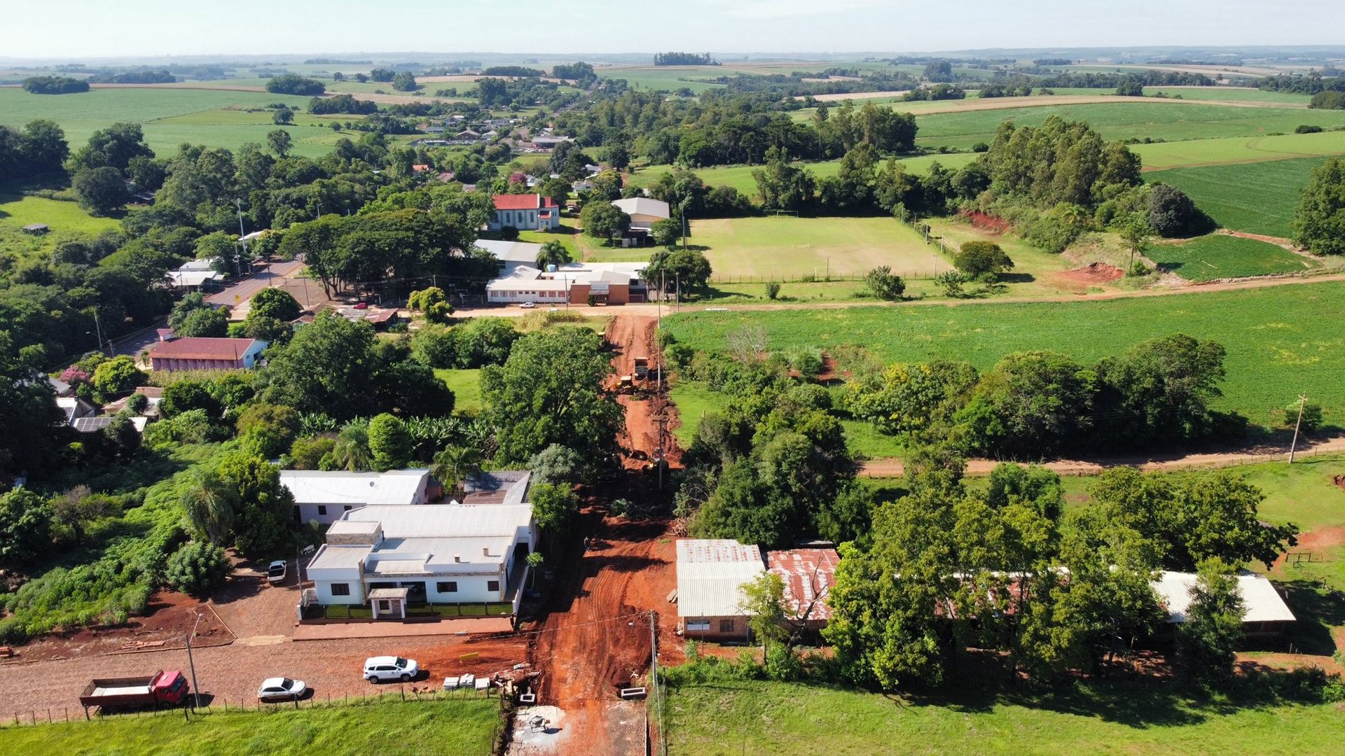 <p>ADMINISTRAÇÃO MUNICIPAL AVANÇA COM MAIS UMA OBRA DE PAVIMENTAÇÃO NA COMUNIDADE DE DONA OTÍLIA</p>