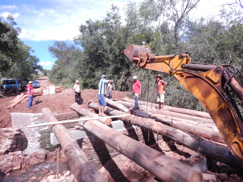 CONSTRUÇÃO DE NOVA PONTE 